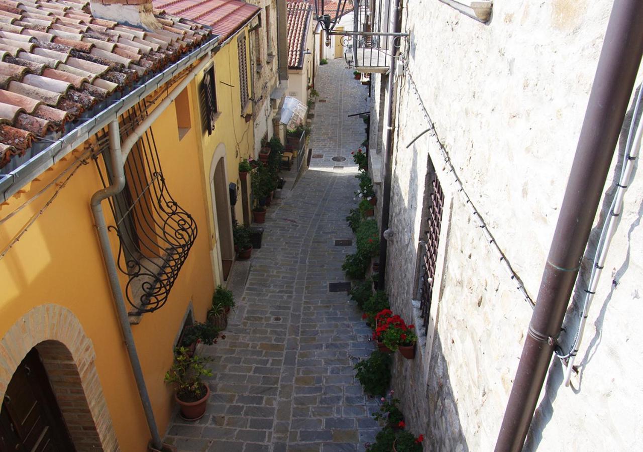 Il Casale Del Borgo Bed & Breakfast Cancellara Dış mekan fotoğraf